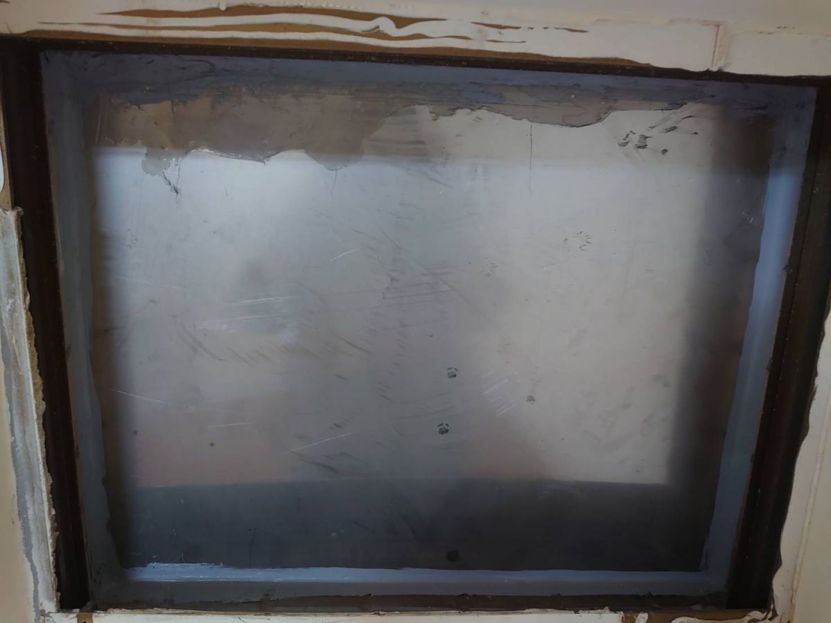 【桃園防水】外牆無膜防水、壁癌修復、冷氣窗孔洞白鐵板封板